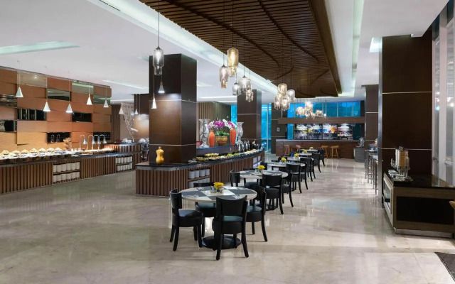 The Alana Hotel & Convention Center