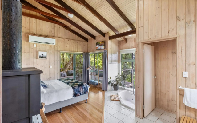 Treetops Seaview Montville