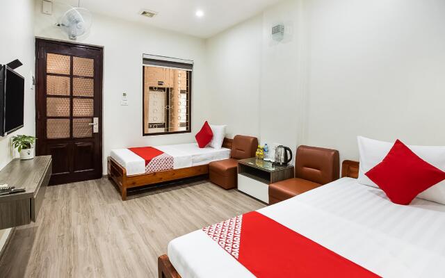 OYO 416 Giao Thong Hotel