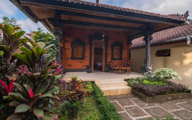Sari House Lovina