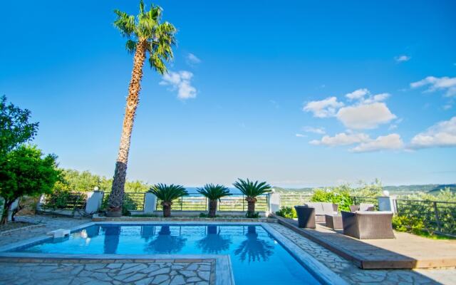Artemis Oasis Villa