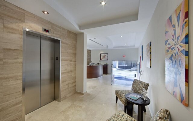 Ciqala Suites Hotel