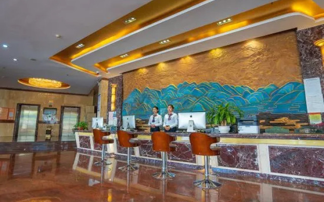 Baoshan Minghe Hotel