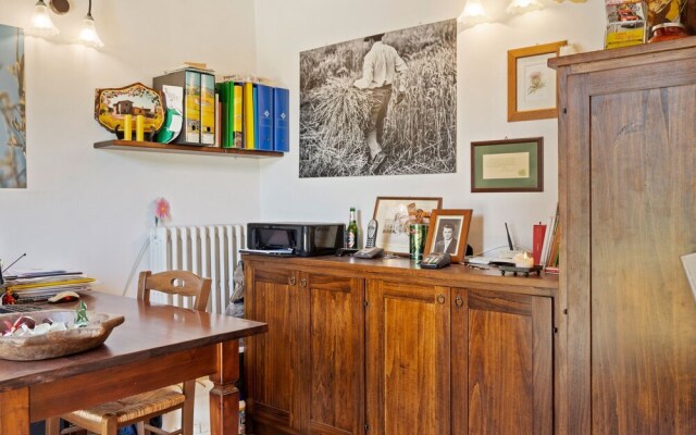 Scenic Holiday Home in Torgiano With Swimming Pool