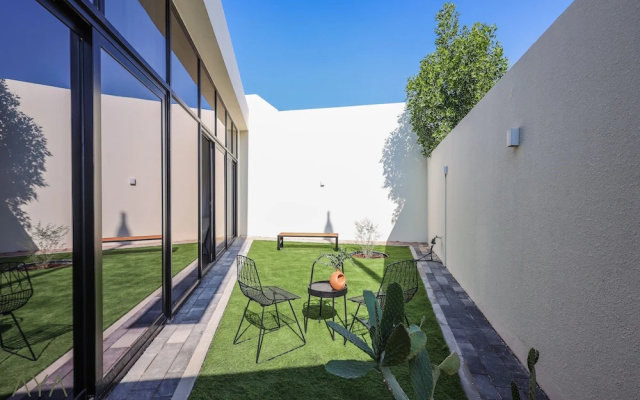 Aya - Oasis in Al Muntazah: 3BR Villa with Private Pool
