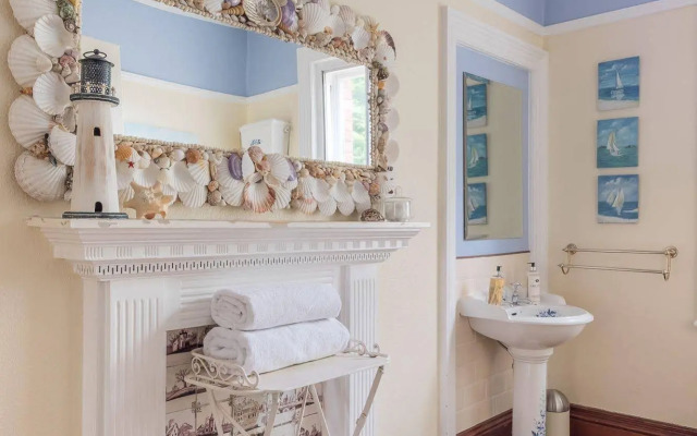 Woodside Villa Whitby