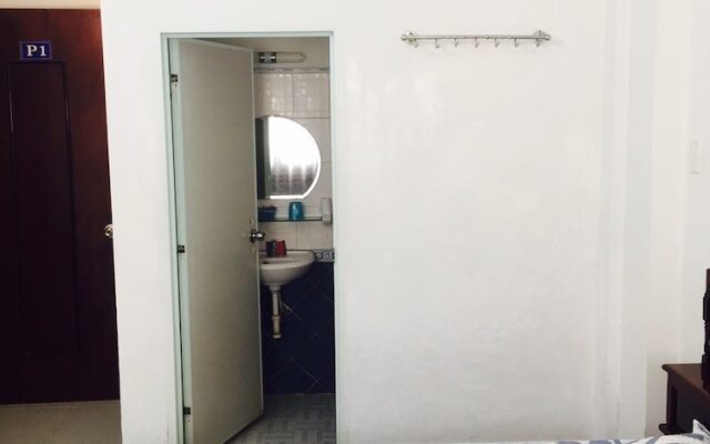 Bien Xanh Guest House
