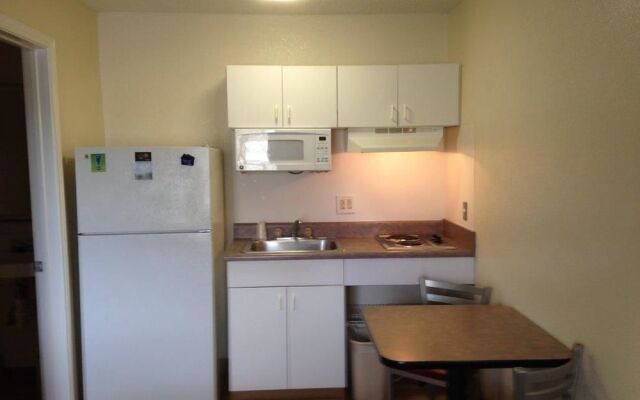 InTown Suites Extended Stay San Antonio TX - Nagodoches Road