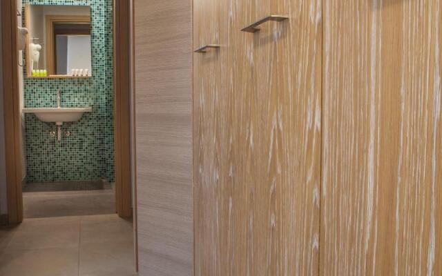 Anemos Rooms & Apartments