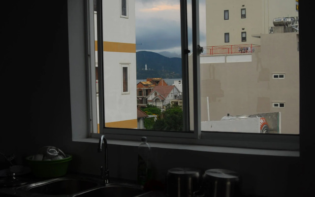 Crown Hotel