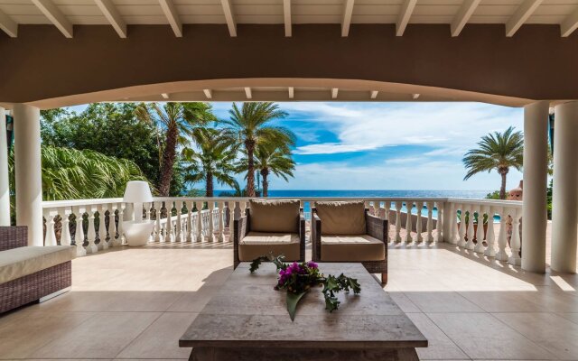Spacious Ocean Front Mansion - Private Beach & Infinity Pool