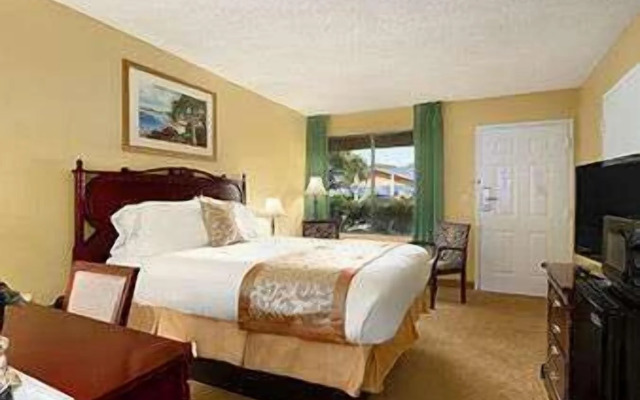 Ramada by Wyndham Temple Terrace/Tampa North