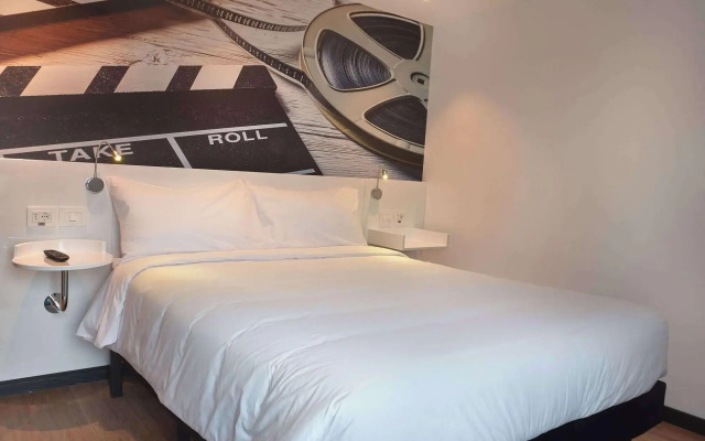 ibis styles Montevideo Biarritz Hotel