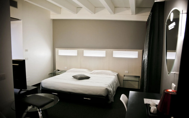 Daytona Business Hotel