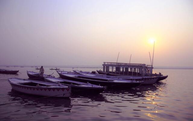 BrijRama Palace, Varanasi - By the Ganges