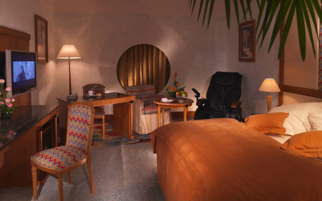 Dubai International Airport Hotel