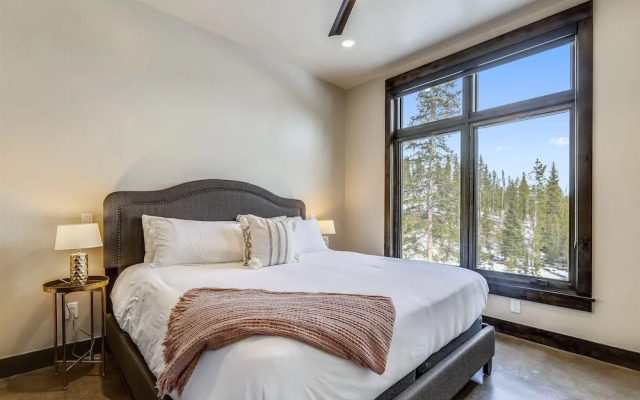 Barton Creek Vista 6 Bedroom Home