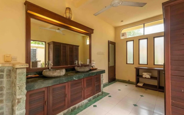 Amertha Bali Villas Beach Front Resort and Spa