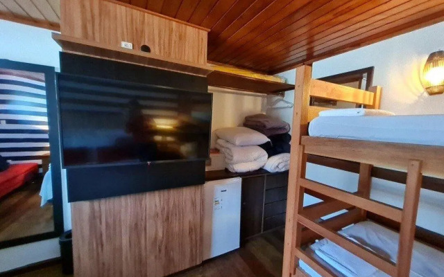 Apto Duplex, Peró - Cabo Frio. Conforto, Piscina, Beira Mar.