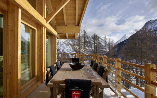Chalet Annapurna Winter Suite