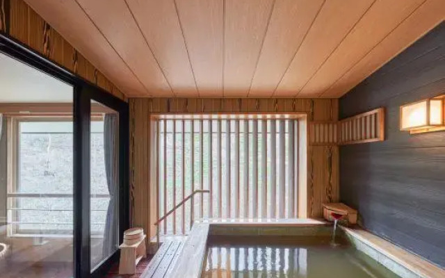 Nikko Garden Hotel