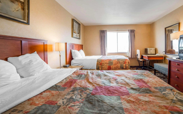 Rodeway Inn & Suites - Nampa