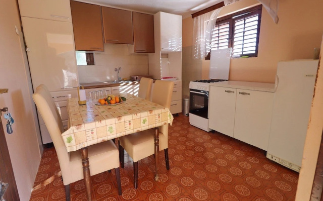 Peaceful Holiday House Senija