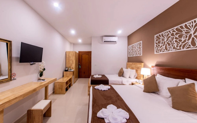 Double S Hotel