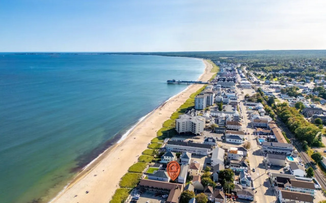 The Seabreeze Studio for 4!