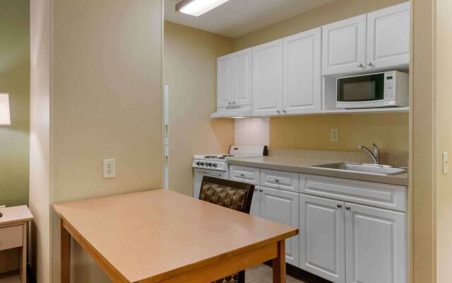Extended Stay America Suites Orlando Theme Parks Vineland Rd