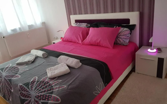 Lux Apartment Sanja 2