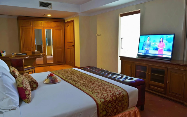 Abadi Hotel Convention Center