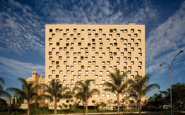 B Hotel Brasilia