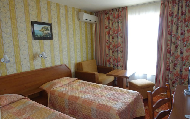 Olymp Hotel
