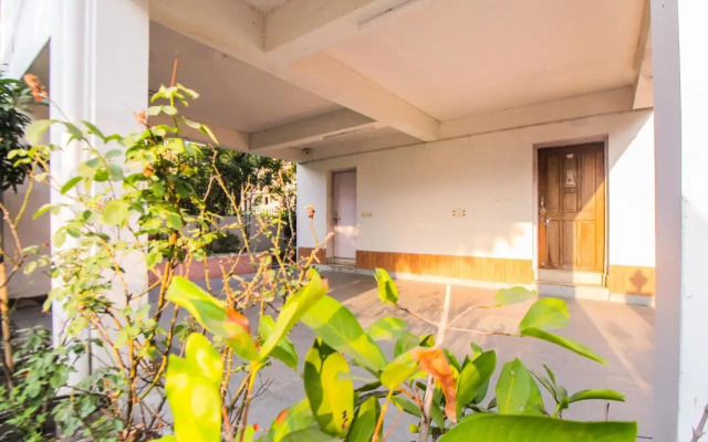 OYO Flagship 70359 Ecopark Guest House