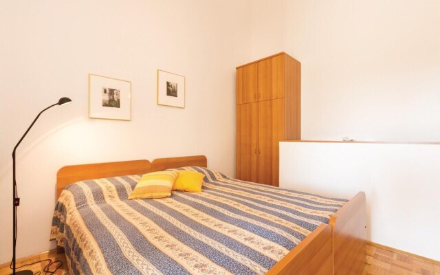 Amazing Home in Barbariga With Wifi and 2 Bedrooms