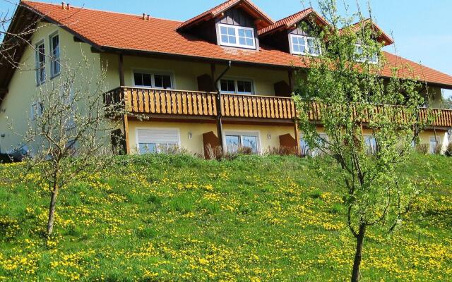 Wohnung in Rotthalmunster mit Balkon