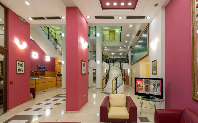 Angelika Pallas Hotel