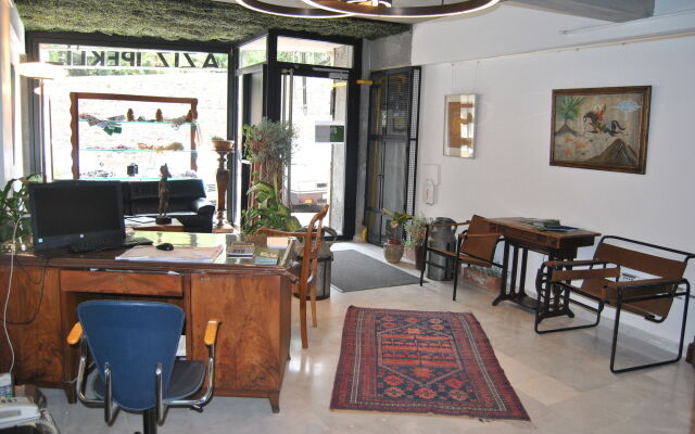 Numi Hotel