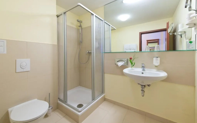 Hotel Zarenhof Friedrichshain