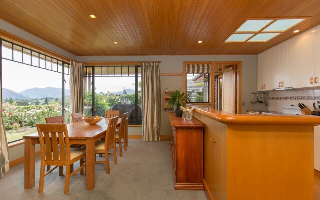 Release Wanaka - Bullock Creek Chalet