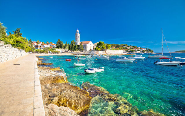 Beach Bay Hvar Hotel