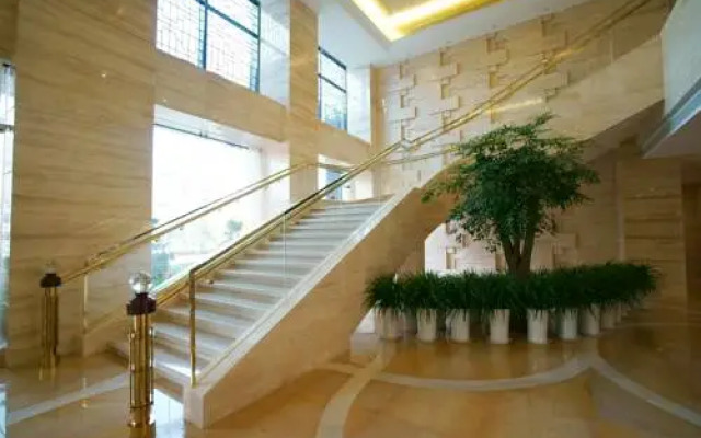 Longyue International Hotel