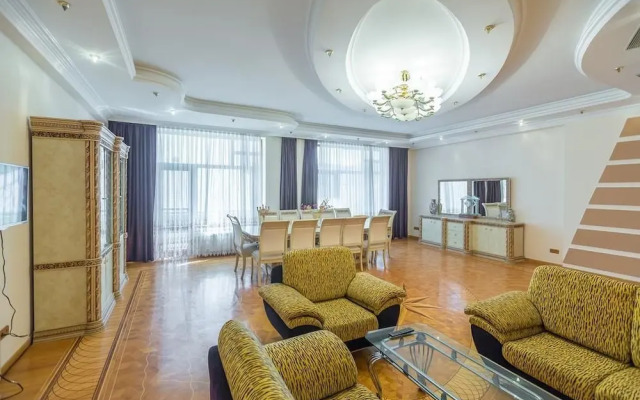 La Villa Hotel
