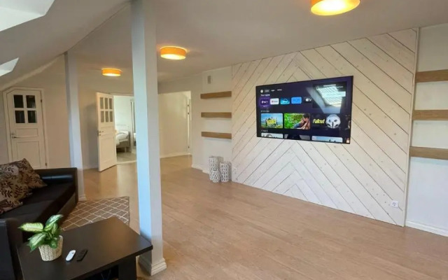 Raunex Apartment
