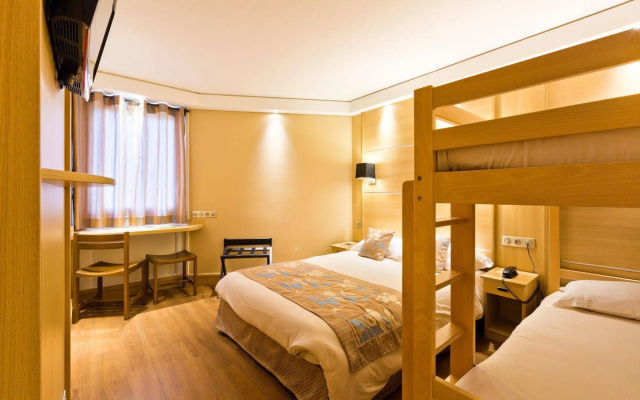 ibis Styles Annecy Le Vieux