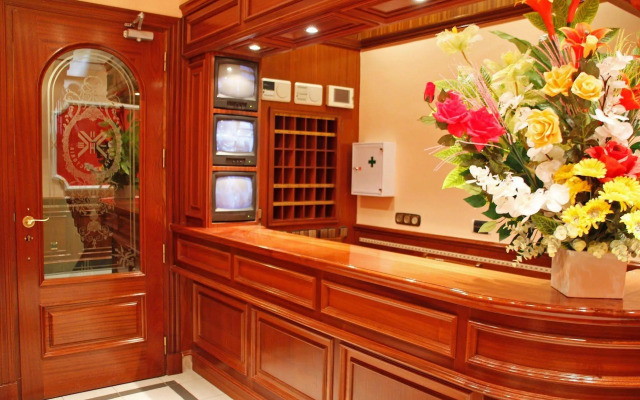 Hostal Victoria II