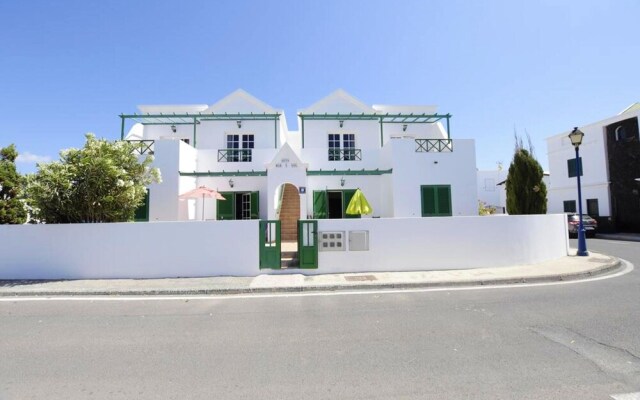 Apartment with 2 Bedrooms in Punta Mujeres, with Wonderful Sea View, Terrace And Wifi