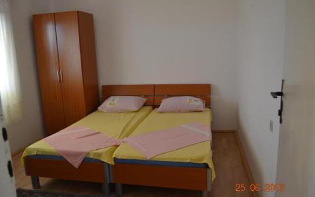 Rooms Sutomore