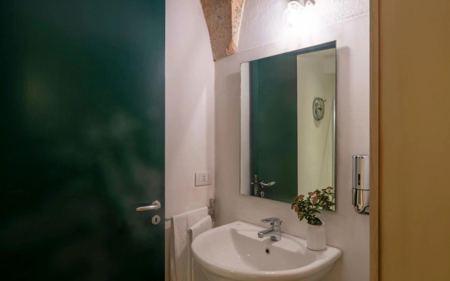 Corte Dei Romiti - Suites & Apartments - Salentoinfotour